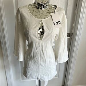 Zara Ivory Blouse with Cutout Design Cape Sleeve XL